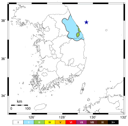 강원 동해시 북동쪽 59km 해역 37.91˚N,129.57˚E (± 8.8 km)